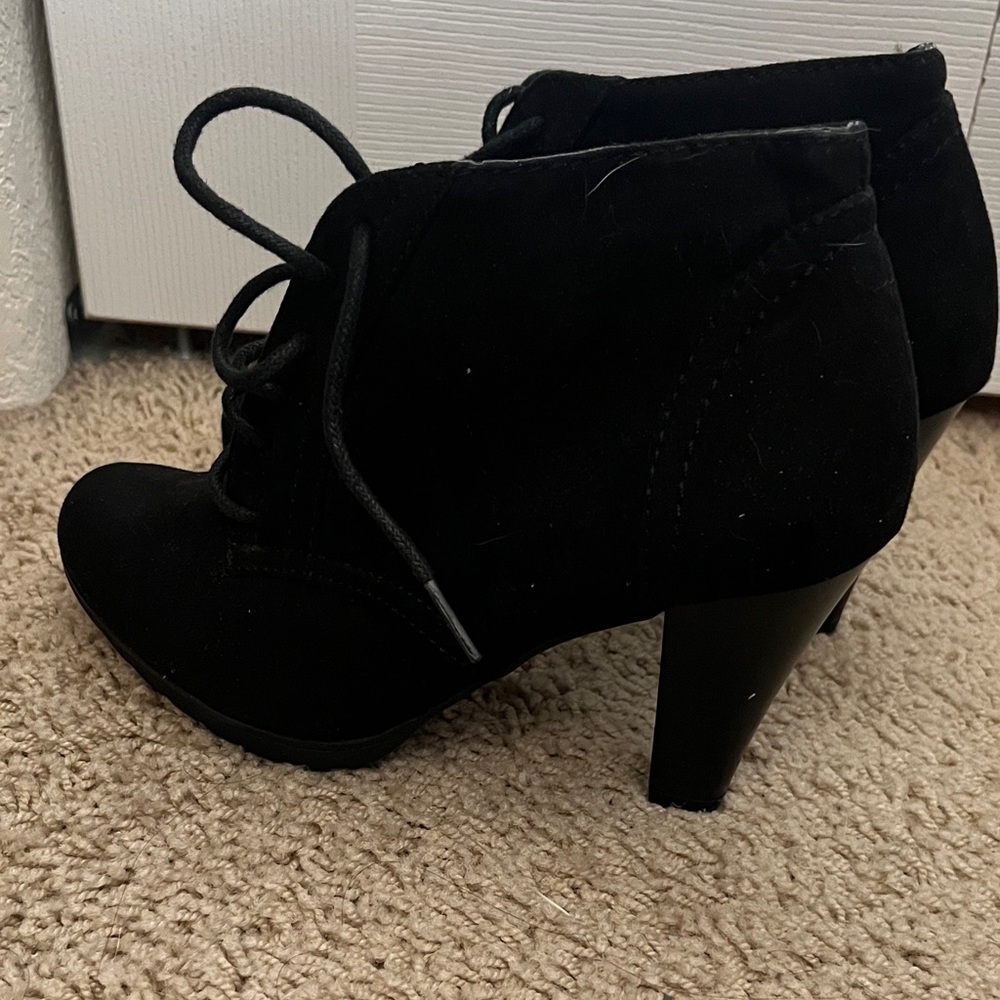 Rialto Black Lace Up Ankle Boots
